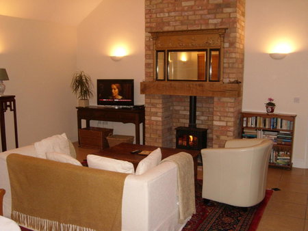 The Hall Farm Bed And Breakfast, Tilbrook, United Kingdom