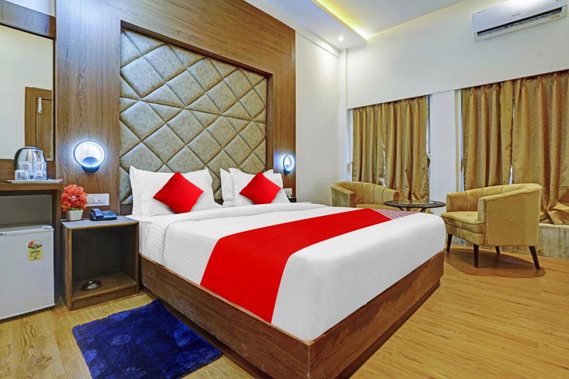 Hotel O Sunrise Suites, Mumbai, India