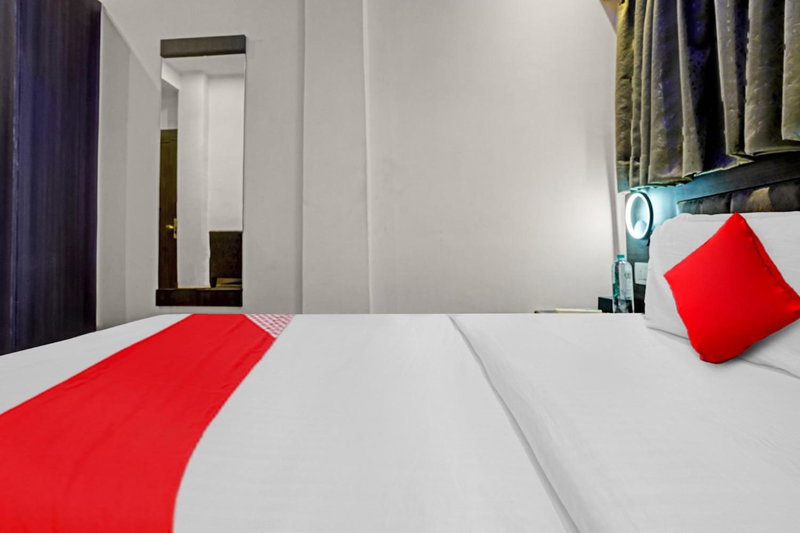 Hotel O Sunrise Suites, Mumbai, India