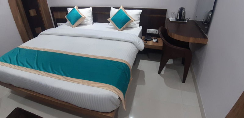 Hotel Crown Palace, Patna, India