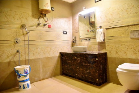 Hotel Vinayak, Lucknow, India