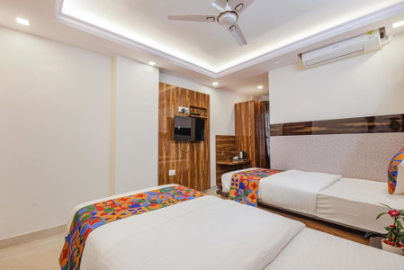 Hotel SG5 Inn Suites, Yelahanka, India