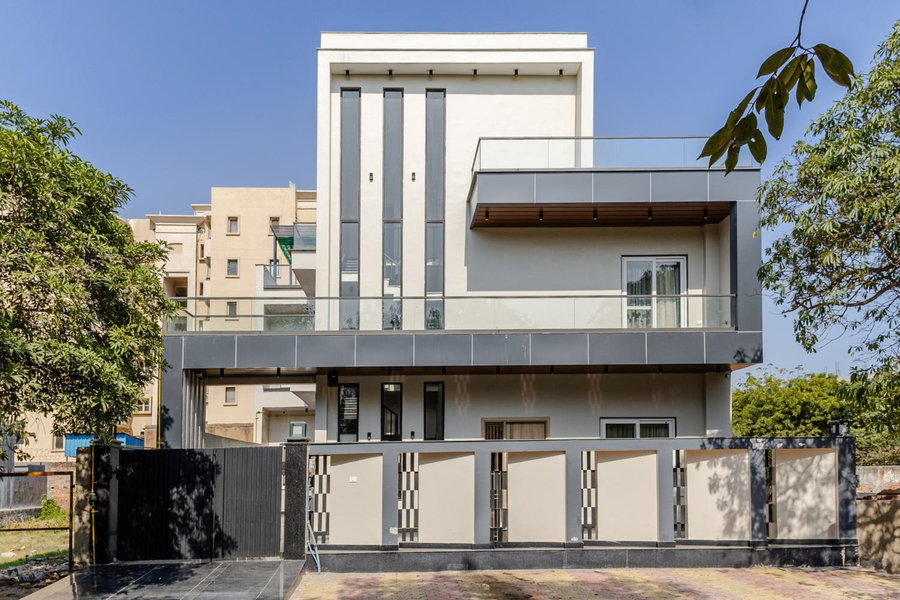 Lime Tree B&B Pari Chowk, Greater Noida, India