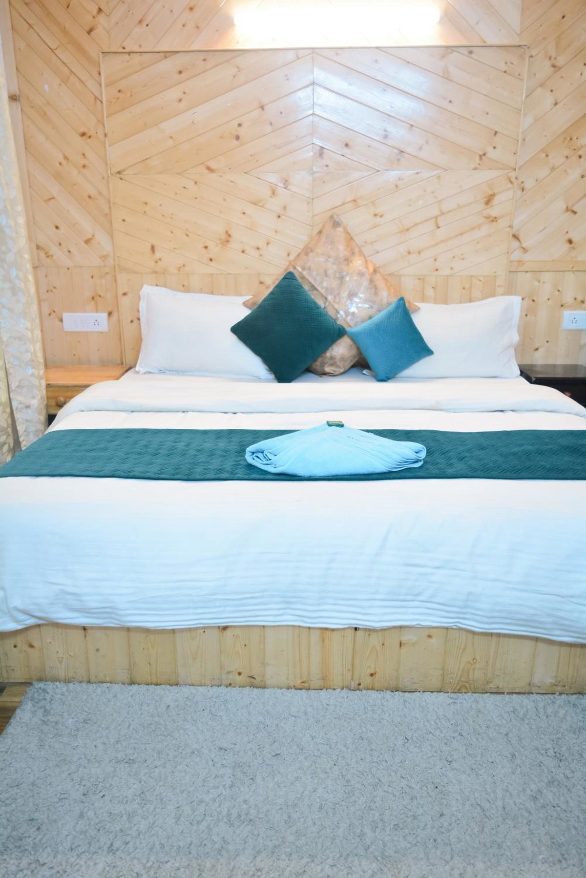 Hotel · Hotel Neelgiri - Manali Diaries, Manāli
