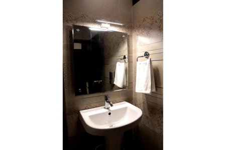 Hotel Vinayak Lifestyle Hotels, Lucknow, India