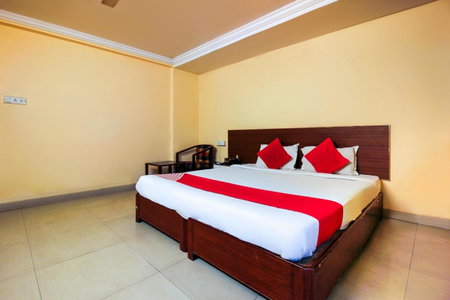 Super Hotel O Priya Residency, Secunderabad, India