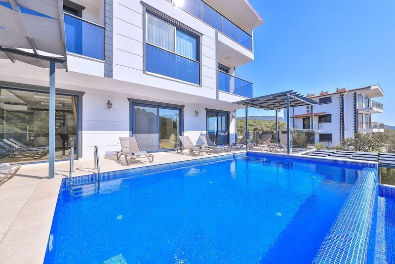 Villa Kas Bohem - Sleeps 12 - Close to Town and Beach, Kas, Turkey