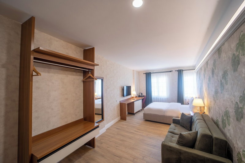 Mell City Suite Hotel, Trabzon, Turkey