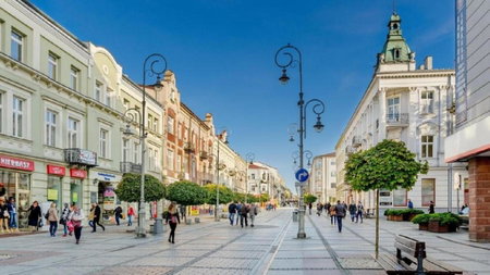 Apartament centrum Sienkiewicza WIEŻA EIFFLA PROMENADA -KLIMATYZACJA-, Kielce, Poland