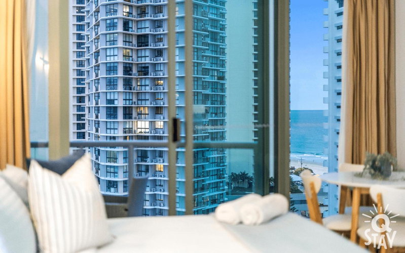 Legends Apartments - QStay, Gold Coast, Australia