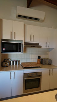 Elm Riverside Accommodation Merrijig, Merrijig, Australia