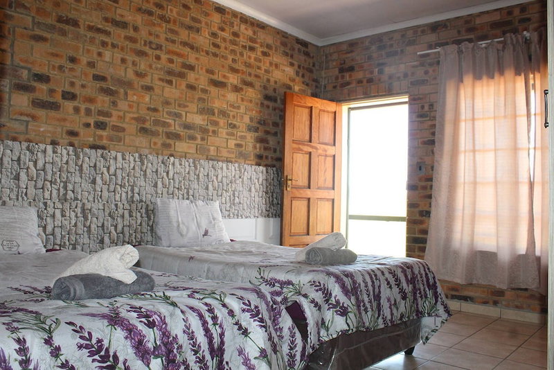 Lily Villa Country Lodge, Emalahleni, South Africa