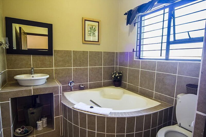 Afri-Lala Bed & Breakfast, Mount Edgecombe, South Africa