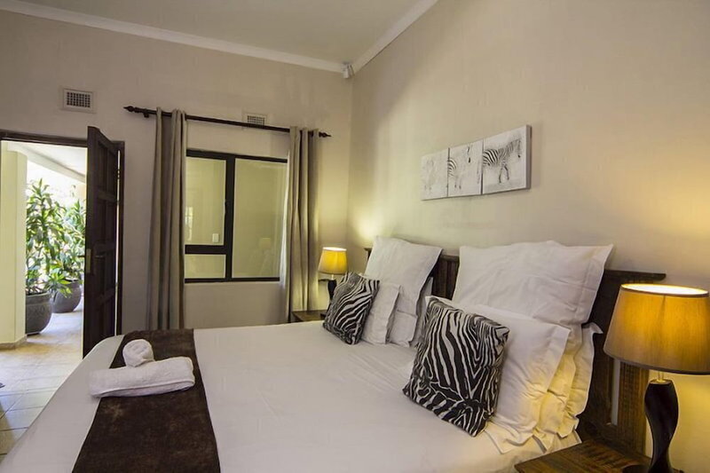 Afri-Lala Bed & Breakfast, Mount Edgecombe, South Africa