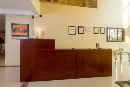 Room in Guest Room - Ezulwini Guest House - Relaxing Queen Room With Balcony in Balito, South Afirca, Ballito, South Africa