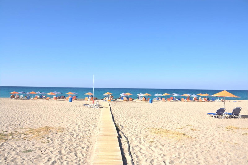 Trefon Hotel Apartments and Family Suites, Platanes, Greece