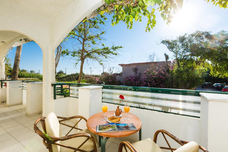Trefon Hotel Apartments and Family Suites, Platanes, Greece