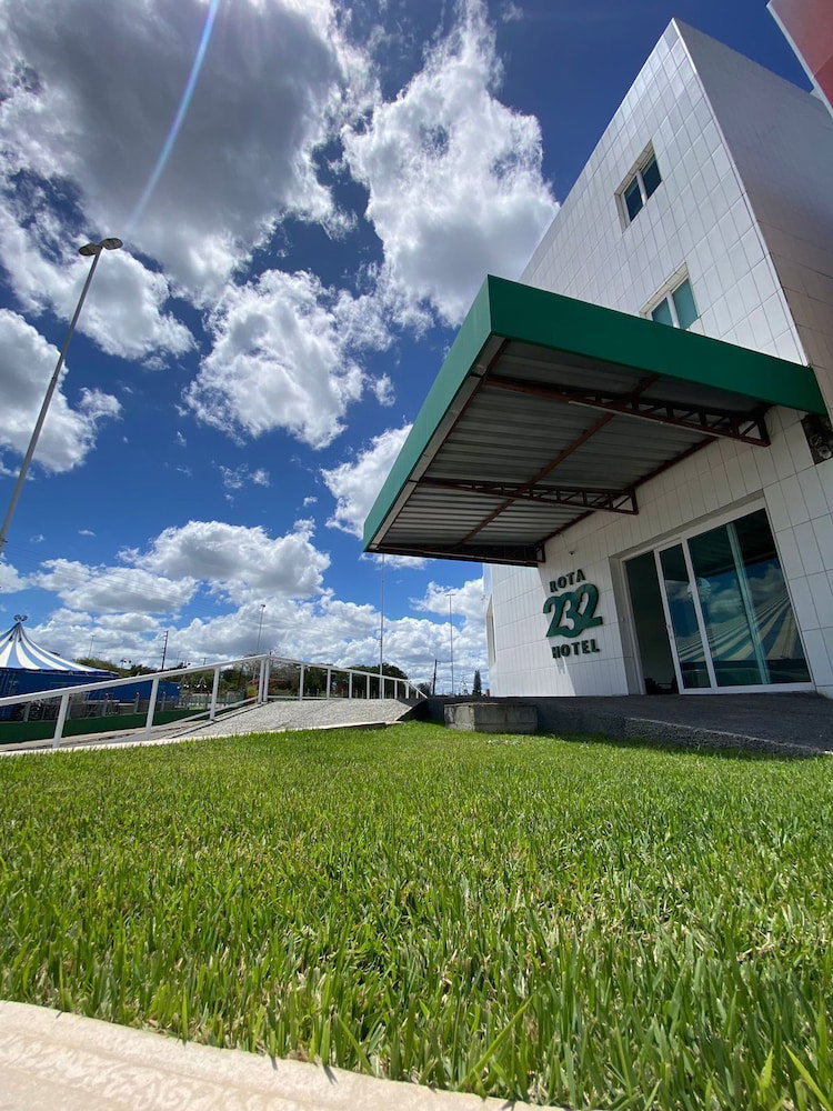 Rota 232 Hotel, Brazil