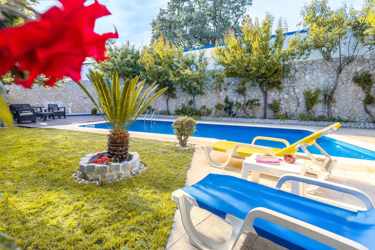 Hotel · Cem Sentido - Alentejo Apts Private Pool, Portalegre