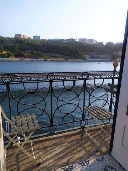 Premium Douro River & Sunset views, Porto, Portugal