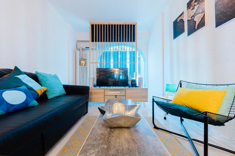 2 Room Condo - 5 mins from Costa da Caparica Beach & Bars, Costa da Caparica, Portugal