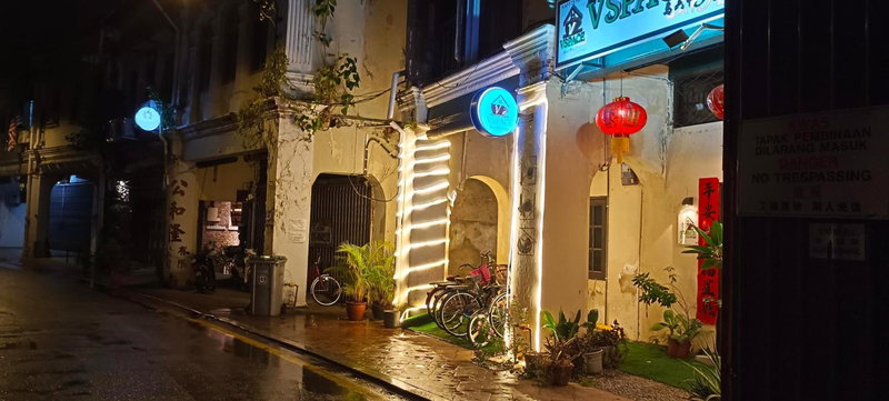Vspace Plt Guesthouse & Cafe, Melaka, Malaysia