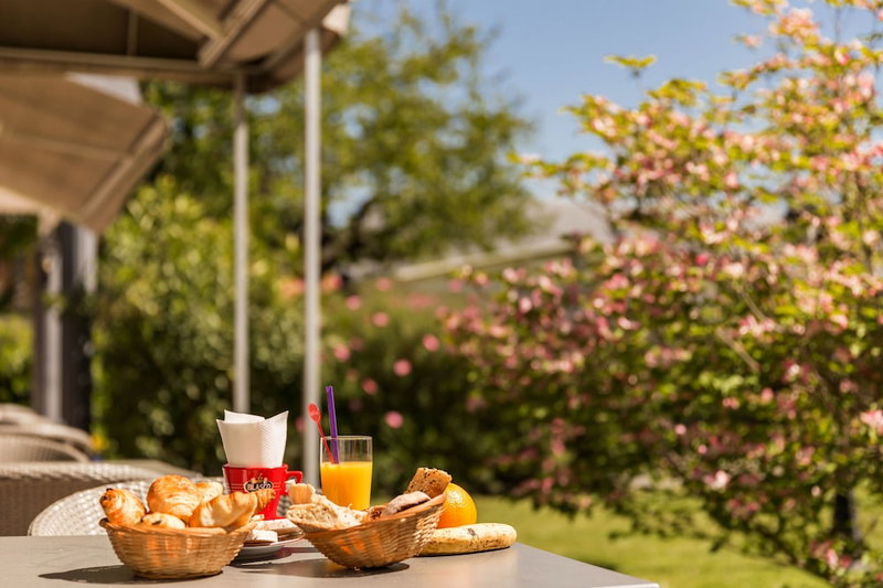 Logis Hotel les Cimes, Argeles Gazost, France