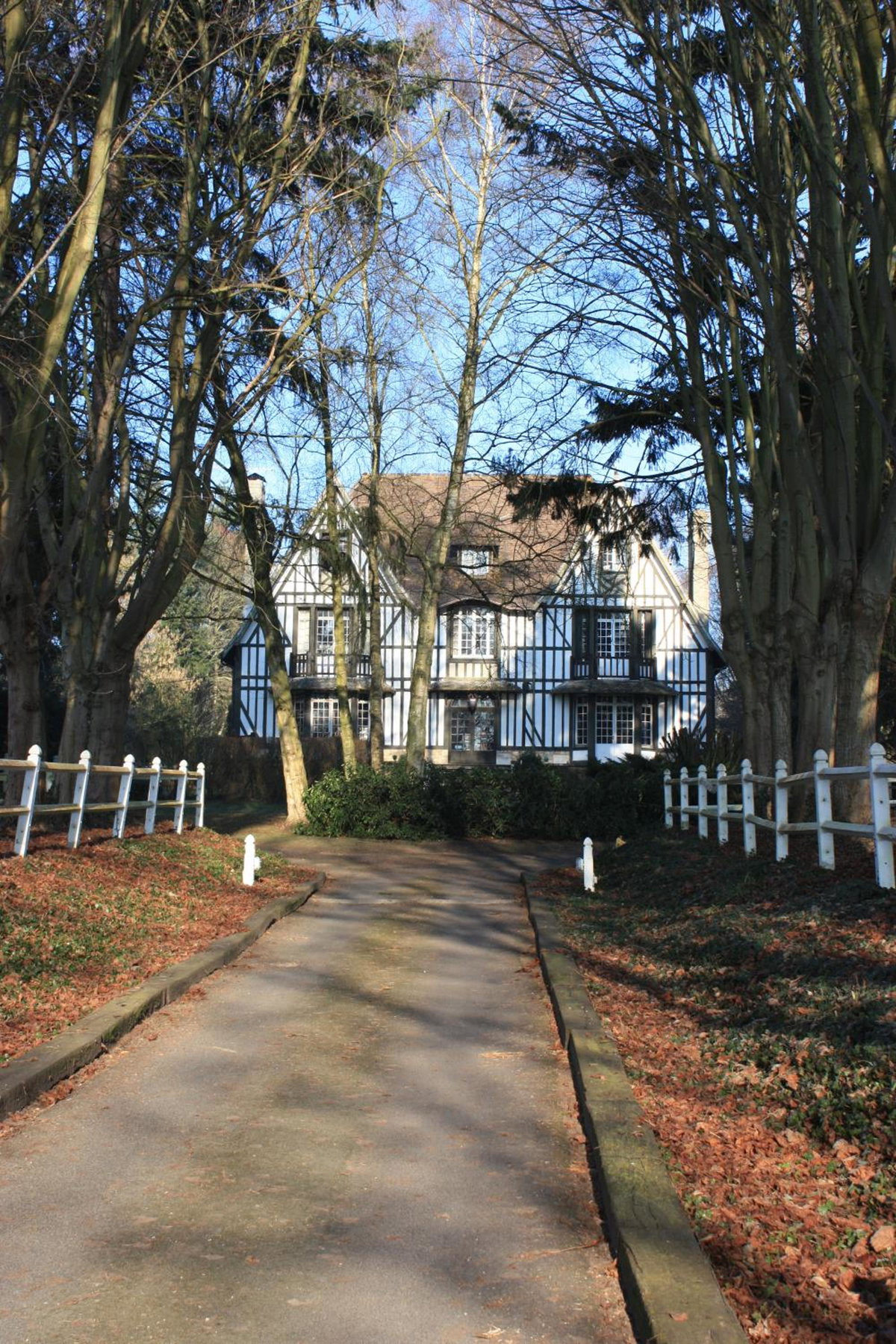 Hotel · Le Prieuré Boutefol, Surville