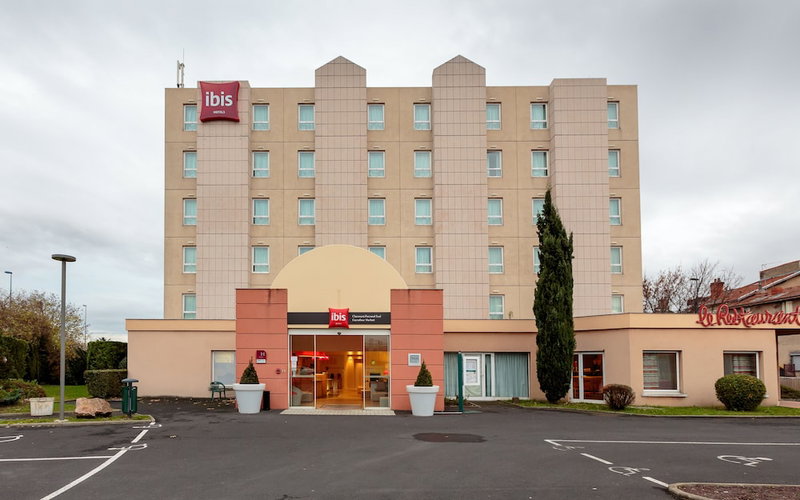 ibis Clermont Ferrand Sud Carrefour Herbet, Clermont-Ferrand, France
