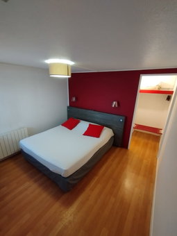 Kyriad Rouen Sud - Oissel, Saint-Etienne-du-Rouvray, France