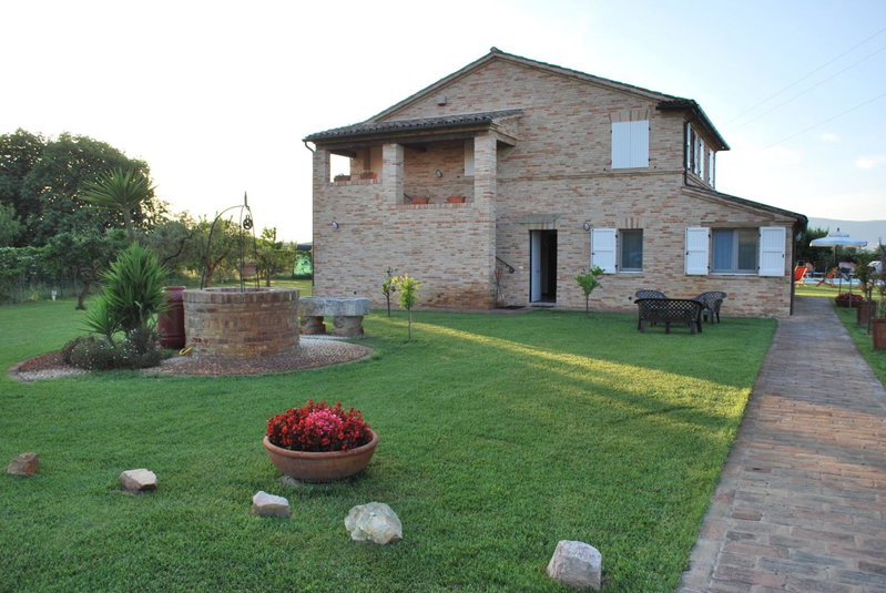 Casale Papa Country Village, Loreto, Italy