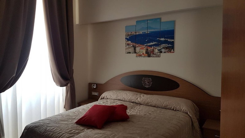 Buono B&B, Naples, Italy