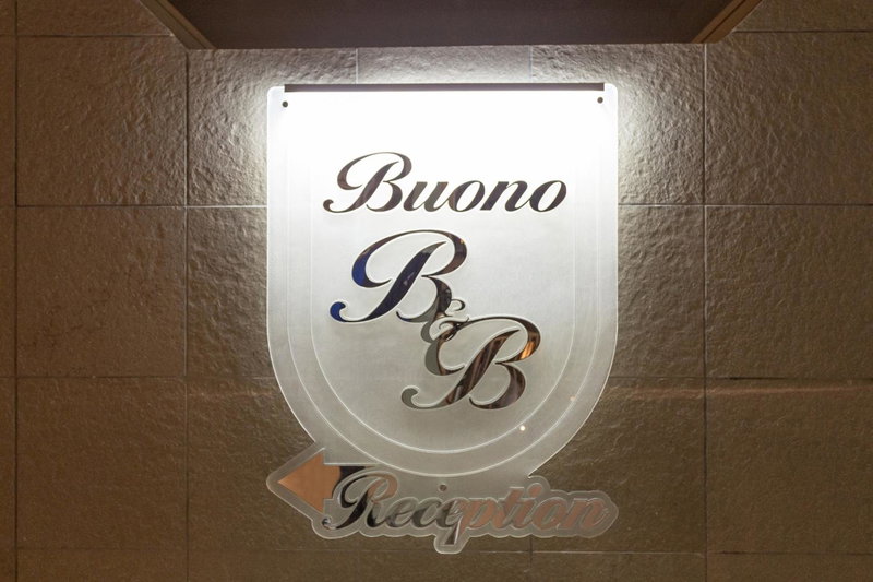 Buono B&B, Naples, Italy