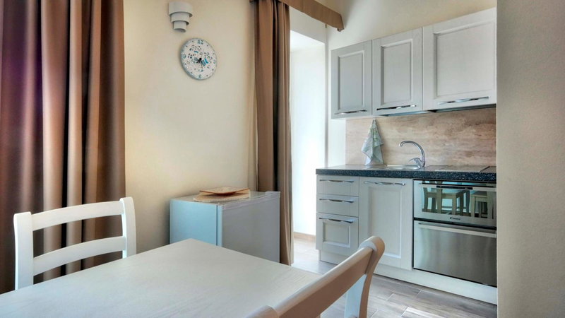 Smart Suite & Apartments, Santa Teresa Gallura, Italy
