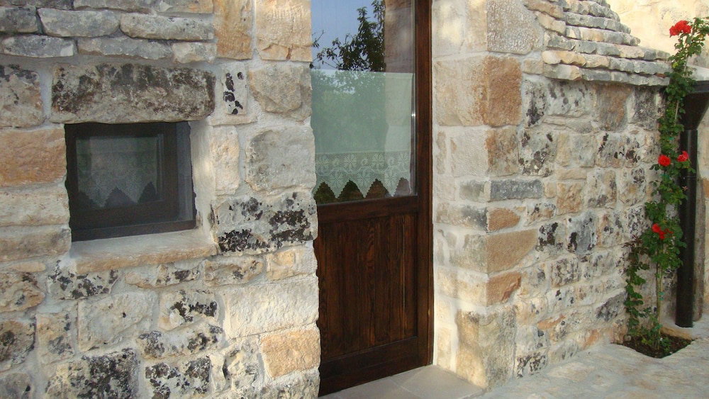Fontana Vecchia Bed & Breakfast, Italy