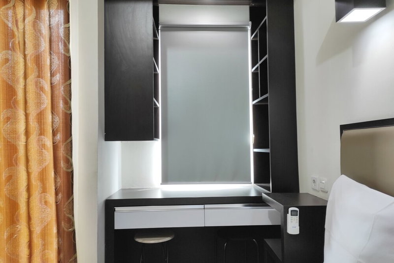 Chic And Cozy Studio At Vida View Apartment, Makassar, Indonesia