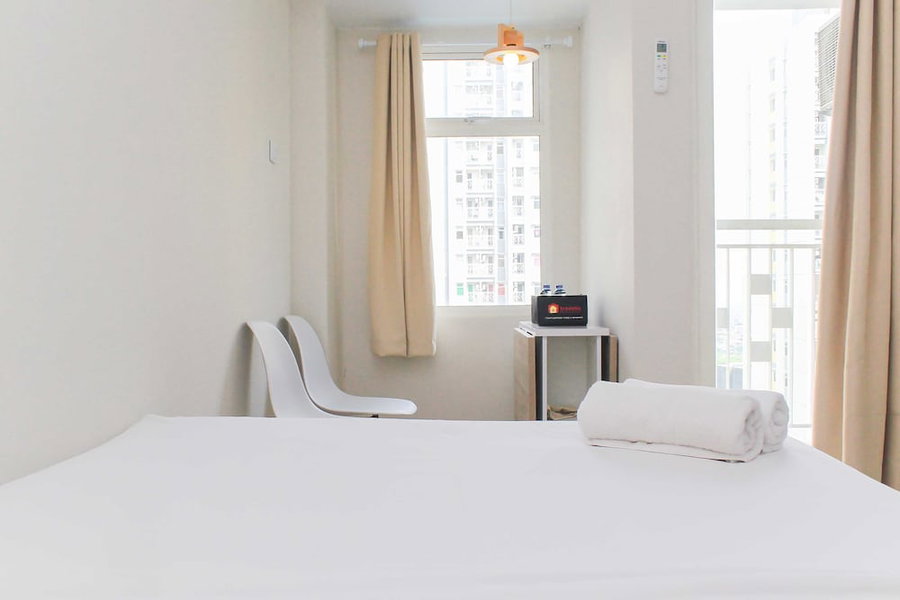 Comfort and Minimalist Studio at Springlake Summarecon Bekasi Apartment, Bekasi, Indonesia