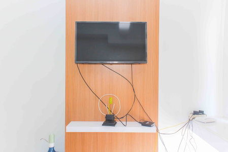 Warm and Cozy Studio Patraland Urbano Apartment, Bekasi, Indonesia