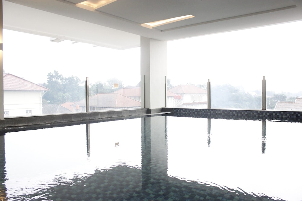Hotel · Modern & Comfy Studio Apartment at Tamansari Tera Residence, Bandung