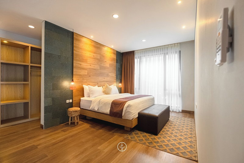 Atsuka Hill View 8BR Vila with Private Heated Pool, Cimenyan, Indonesia