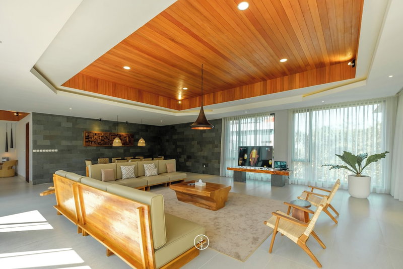Atsuka Hill View 8BR Vila with Private Heated Pool, Cimenyan, Indonesia