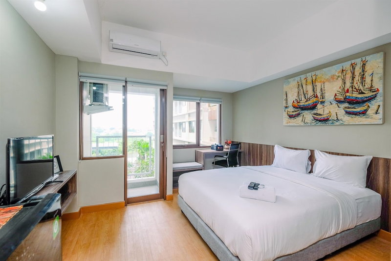 Comfortable Pool View Studio Room at LRT City Jatibening Apartment, Bekasi, Indonesia