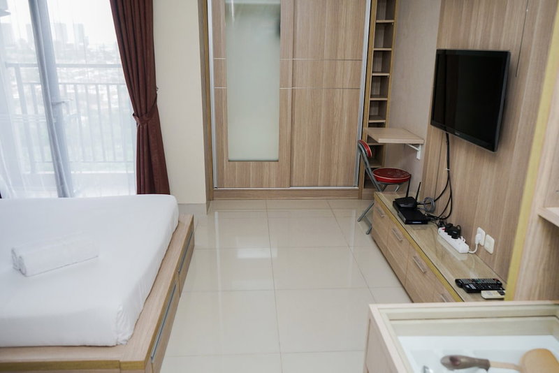 Nice And Cozy Studio Apartment At Atria Gading Serpong Residence, Gading Serpong, Indonesia