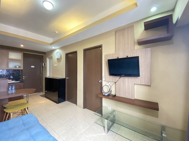 Well Furnished 2Br At Suites @Metro Apartment, Bandung, Indonesia