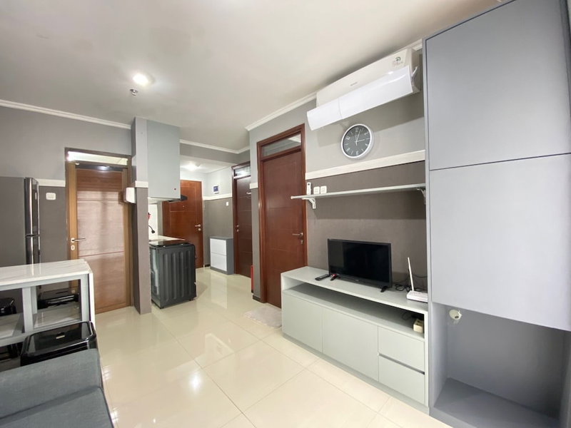Strategic 2Br At Gateway Pasteur Apartment, Cimahi, Indonesia