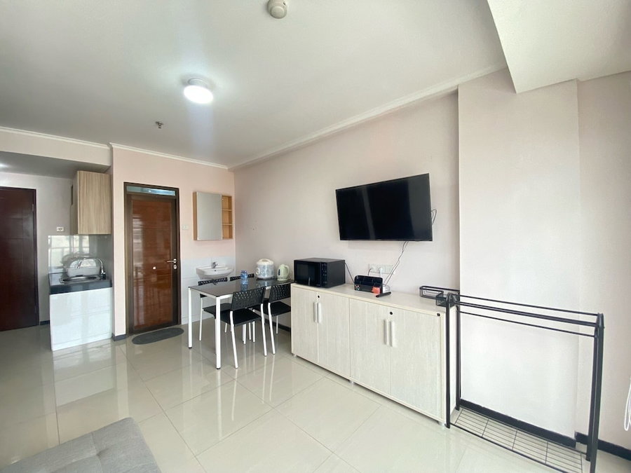 Comfy 2Br Apartment At Gateway Pasteur Near Pasteur Exit Toll, Cimahi, Indonesia
