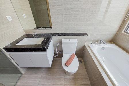 Spacious And Lavish 3Br At Hillcrest House Apartment, Curug, Indonesia