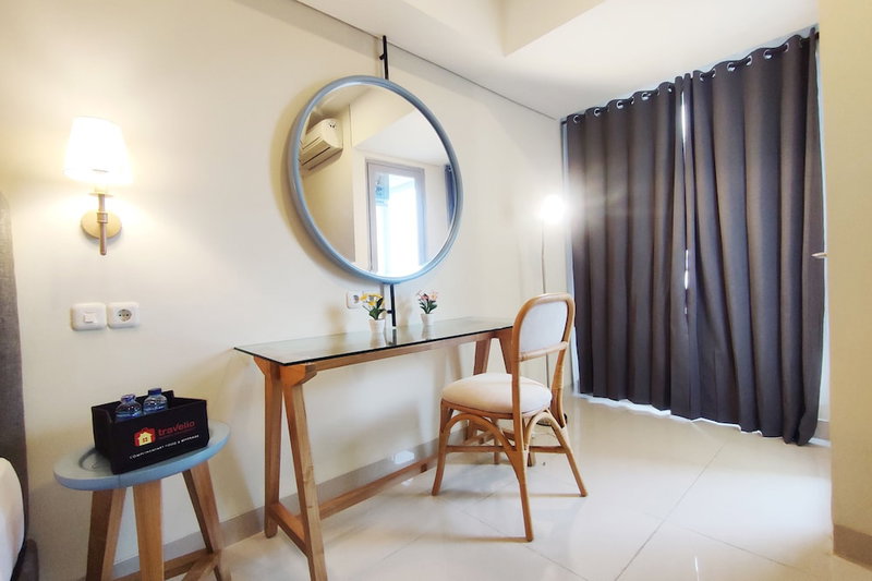 Elegant And Homey Studio At Marquis De Lafayette Apartment, Semarang, Indonesia