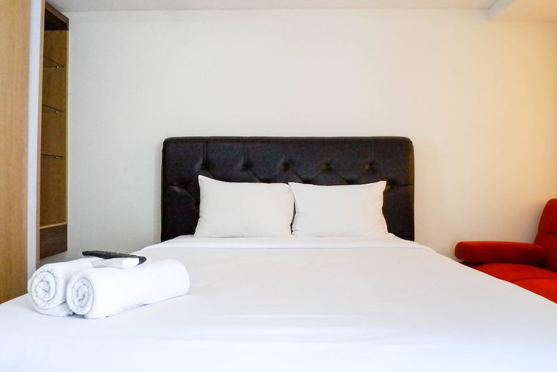 Serene Exclusive Modern Studio Apartment At Grand Sungkono Lagoon, Surabaya, Indonesia