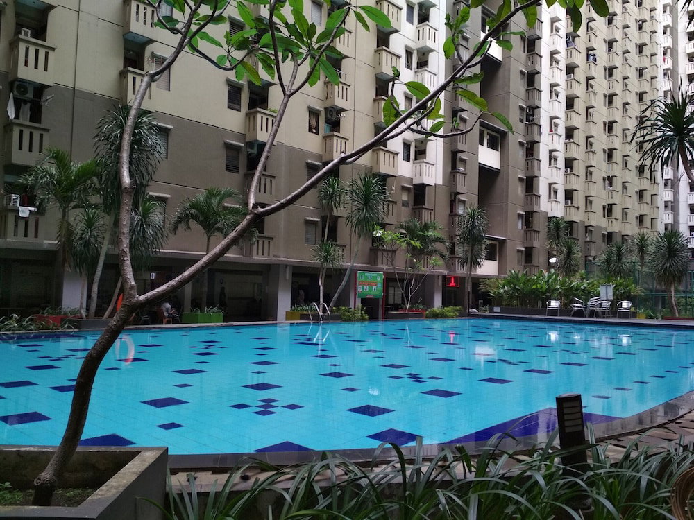 Hotel · Spacious 2Br At Gateway Ahmad Yani Apartment, Bandung